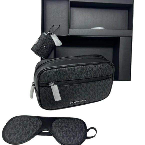 Michael Kors Flight Travel Boxed Kit Gift Set Black Signature MICHAEL KORS MENS - Picture 2 of 3